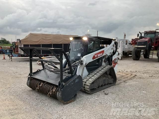 Bobcat T86 Skid steer mini nakladalci