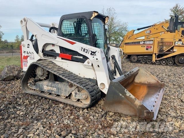 Bobcat T870 Skid steer mini nakladalci