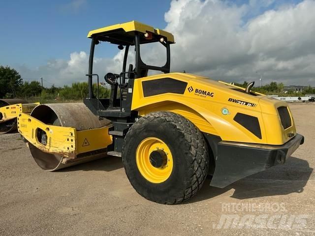 Bomag BW211D-5 Enojni valjarji