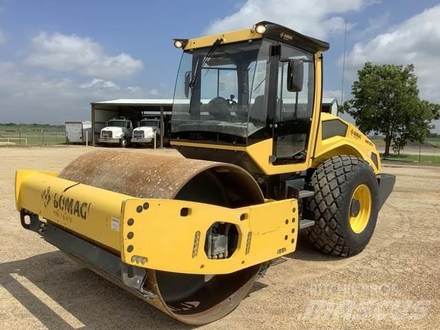 Bomag BW211D-5 Enojni valjarji