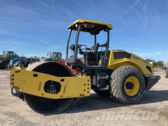 Bomag BW211D-5 Enojni valjarji