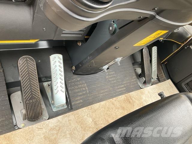 Bomag BW24RH Kombinirani valjarji