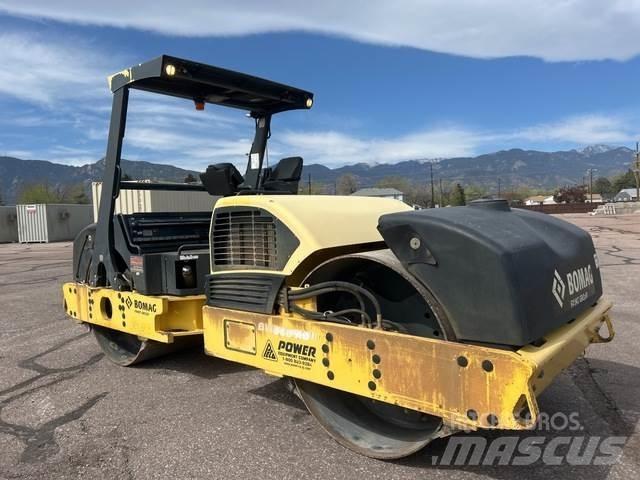 Bomag BW266AD Kolesni valjarji s pnevmatikami