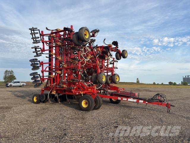 Bourgault 5810 Sejalnice