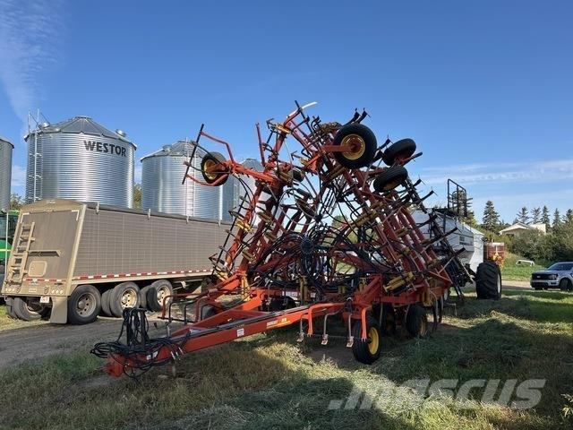 Bourgault 8810 Sejalnice