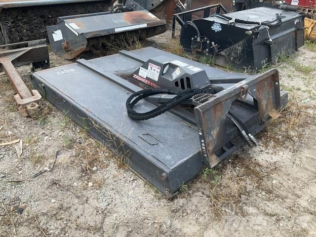 Bradco 15330 Vrtni traktor kosilnice