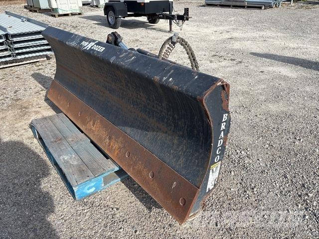 Bradco 88861 Buldožerji goseničarji