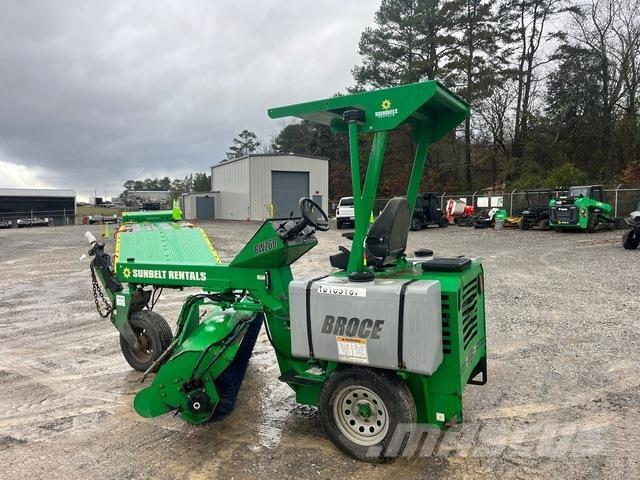 Broce BW260 Stroji za notranje pometanje