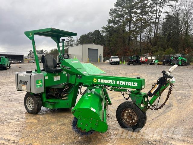 Broce BW260 Stroji za notranje pometanje