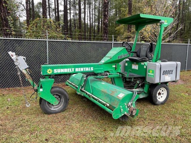 Broce BW260 Stroji za notranje pometanje