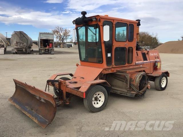 Broce RC350 Stroji za notranje pometanje