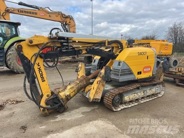 Brokk 400 Drugo