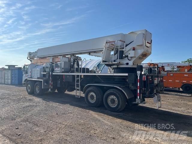 Bronto S178HDT Dvigala na gosenicah