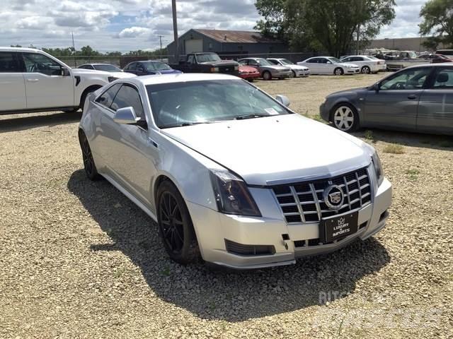 Cadillac CTS Avtomobili