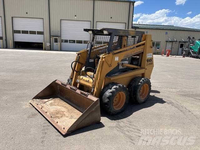 CASE 1845C Skid steer mini nakladalci
