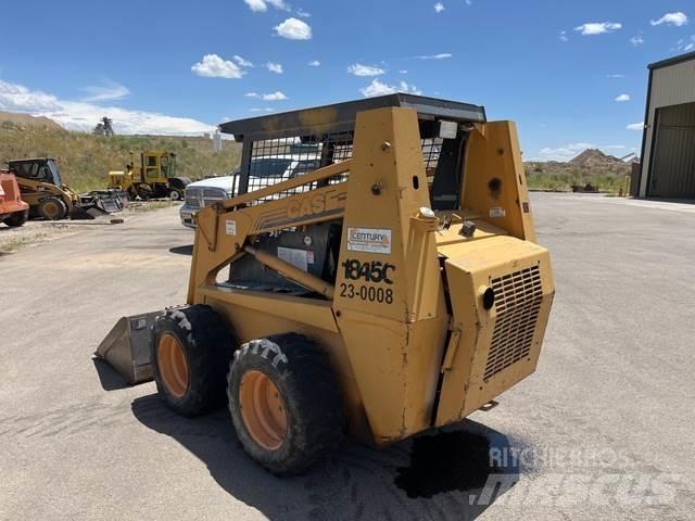 CASE 1845C Skid steer mini nakladalci