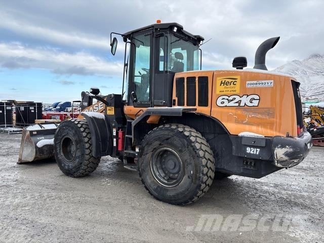 CASE 621G Kolesni nakladalci