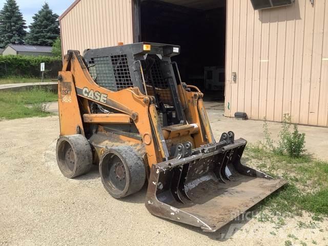 CASE 85XT Skid steer mini nakladalci