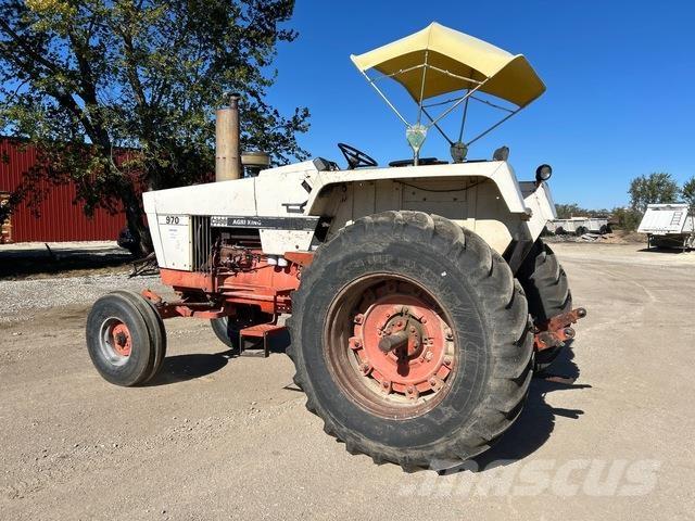 CASE 970 Traktorji