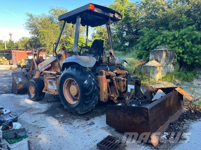 Case IH 570MXT Čelni nakladalci in kopači