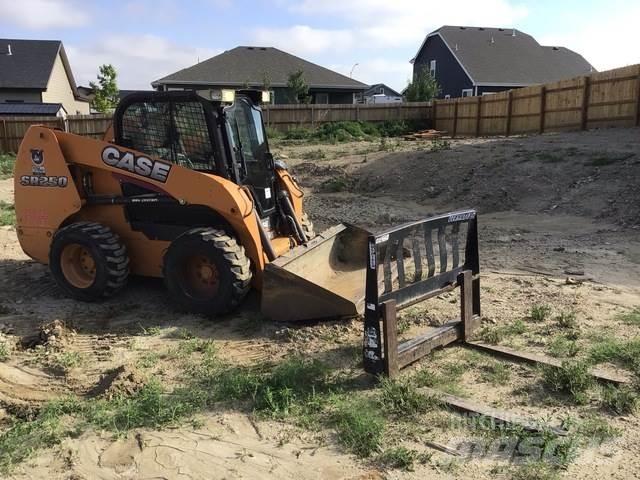 CASE SR250 Skid steer mini nakladalci