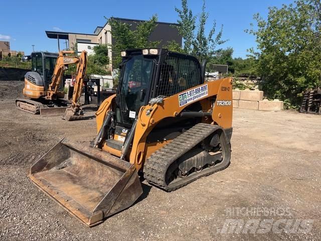 CASE TR310B Skid steer mini nakladalci