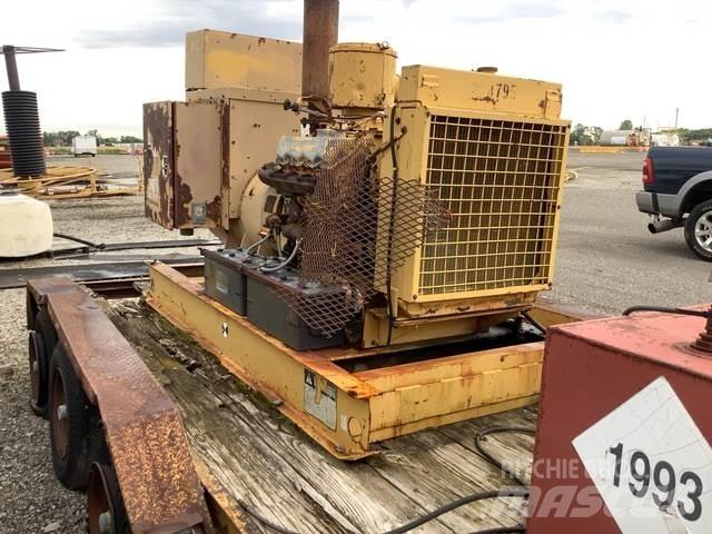 CAT 120K Dizelski agregati