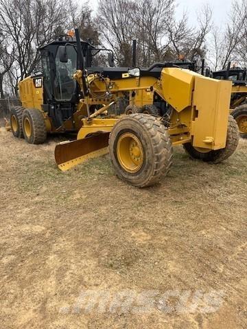 CAT 140M3 Grederji
