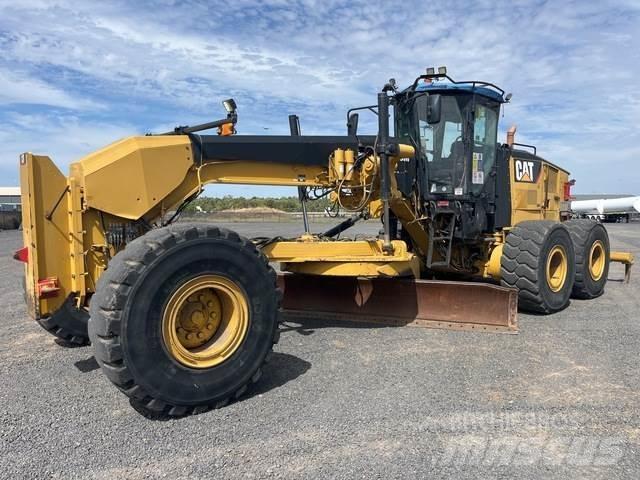 CAT 16M Grederji