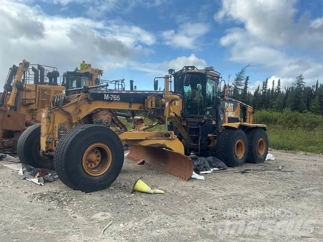 CAT 16M Grederji