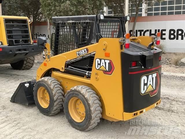 CAT 216B3 Skid steer mini nakladalci