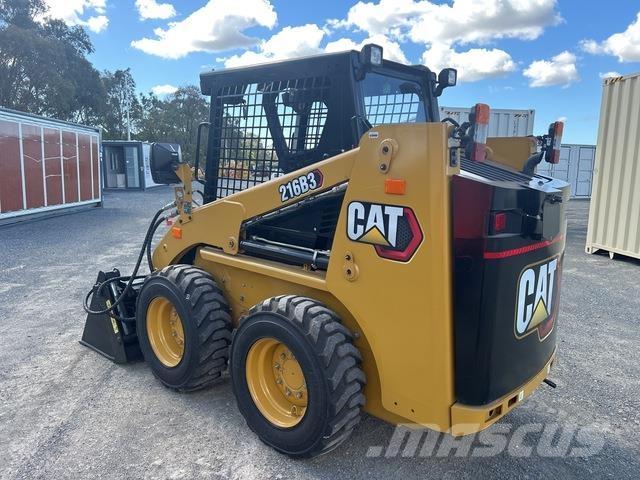 CAT 216B3 Skid steer mini nakladalci