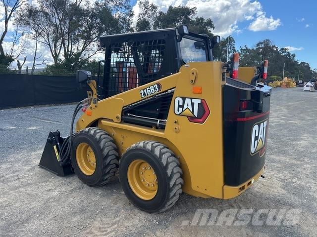 CAT 216B3 Skid steer mini nakladalci