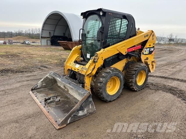 CAT 236D Skid steer mini nakladalci
