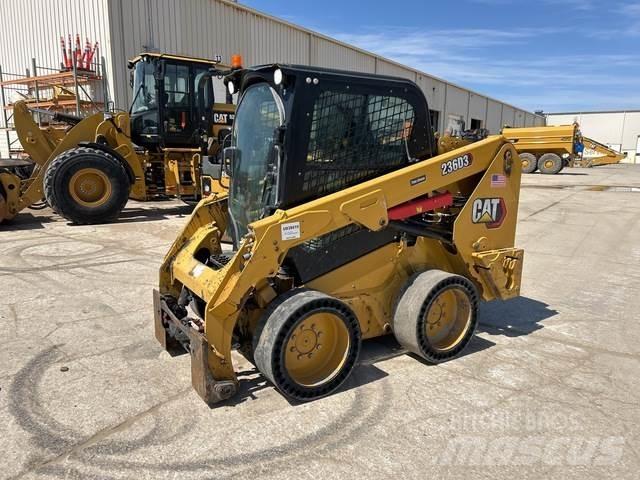 CAT 236D3 Skid steer mini nakladalci