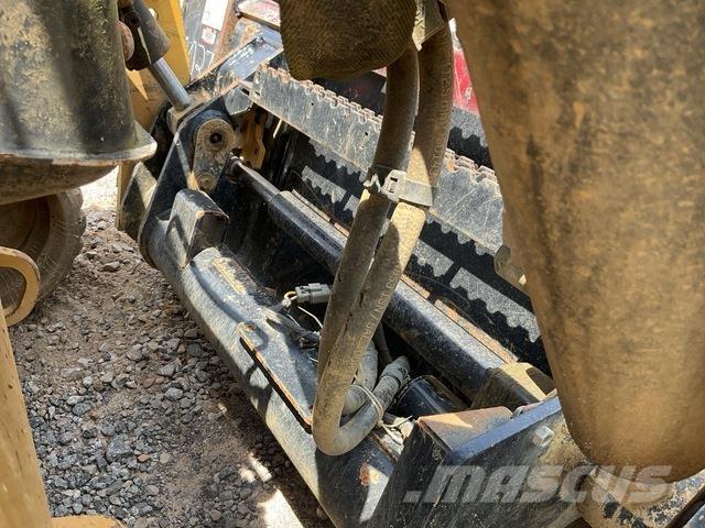 CAT 239D Skid steer mini nakladalci