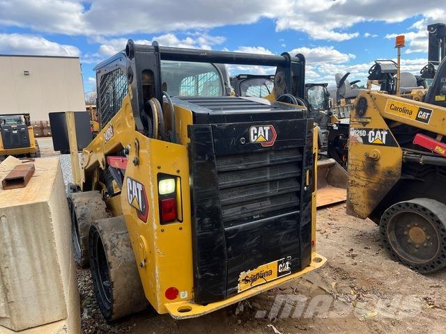 CAT 242D3 Skid steer mini nakladalci
