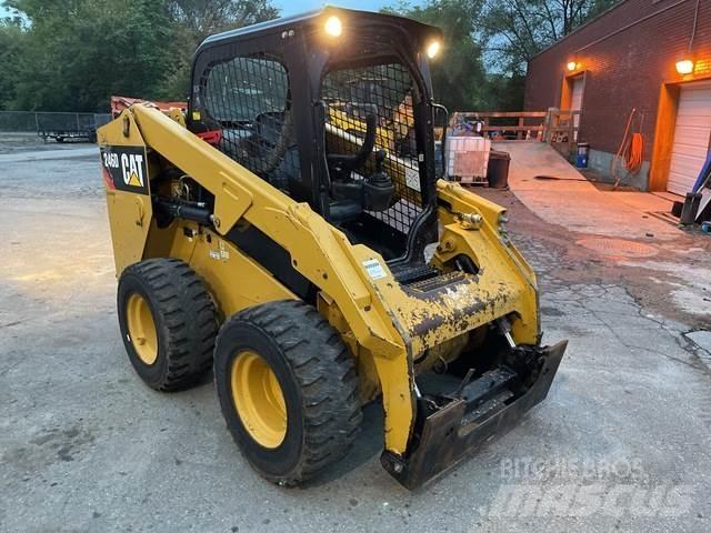 CAT 246D Skid steer mini nakladalci