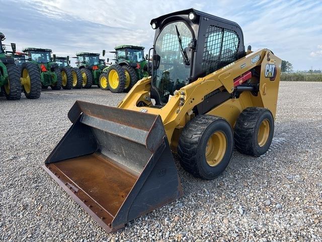 CAT 246D3 Skid steer mini nakladalci