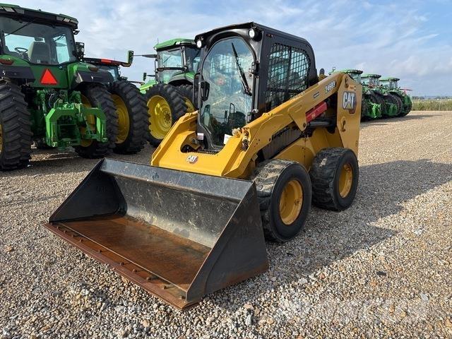 CAT 246D3 Skid steer mini nakladalci