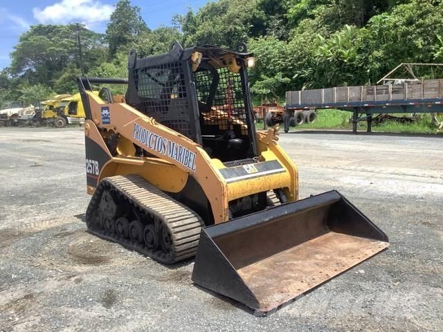 CAT 257B Skid steer mini nakladalci