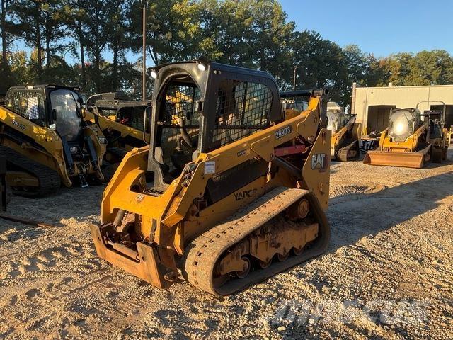 CAT 259D3 Skid steer mini nakladalci