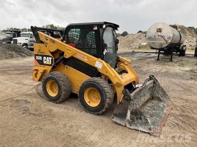 CAT 262D Skid steer mini nakladalci