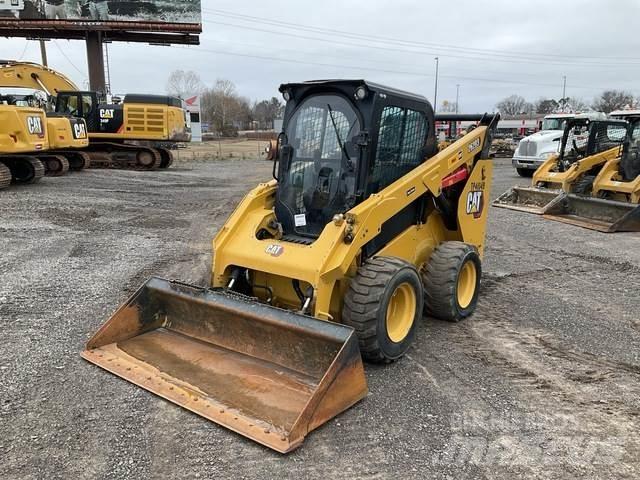 CAT 262D3 Skid steer mini nakladalci