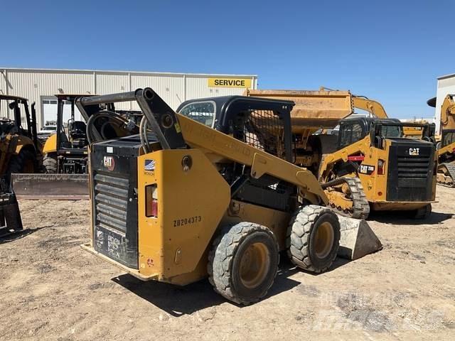 CAT 262D3 Skid steer mini nakladalci