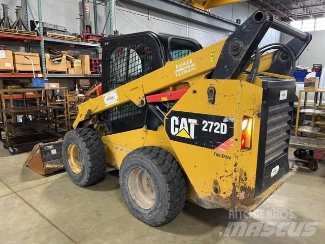 CAT 272D Skid steer mini nakladalci