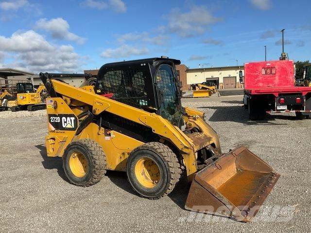 CAT 272D Skid steer mini nakladalci