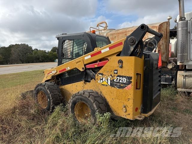 CAT 272D2 XHP Skid steer mini nakladalci