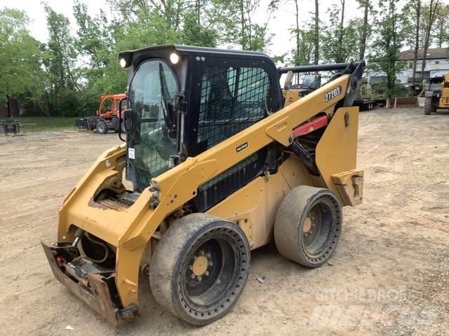 CAT 272D3 Skid steer mini nakladalci