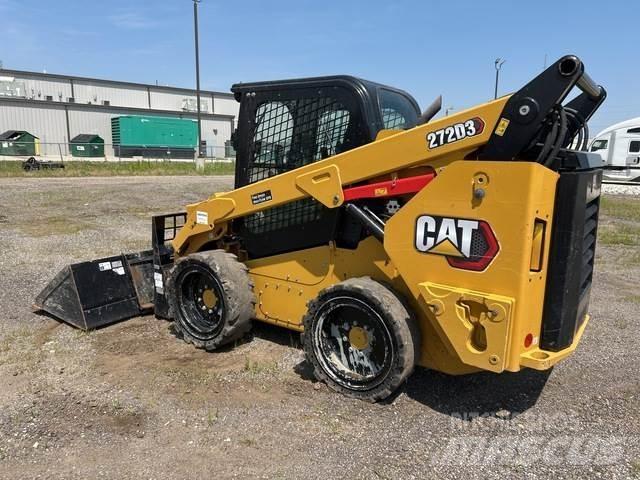 CAT 272D3 Skid steer mini nakladalci